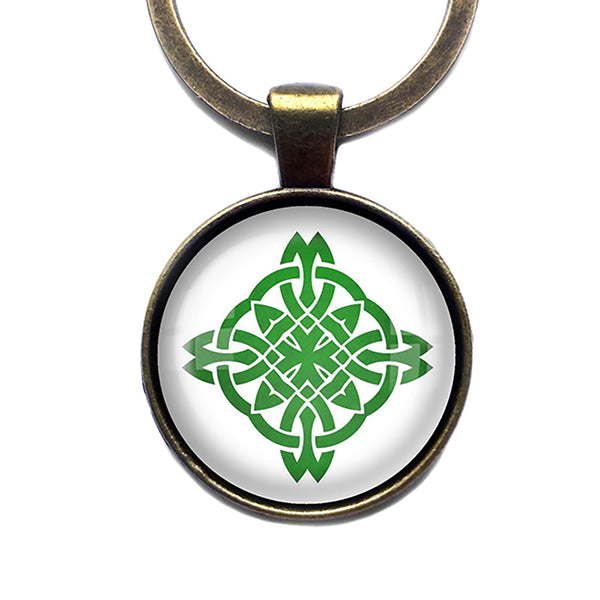 Celtic Knot Circle Green on White Bronze Keychain
