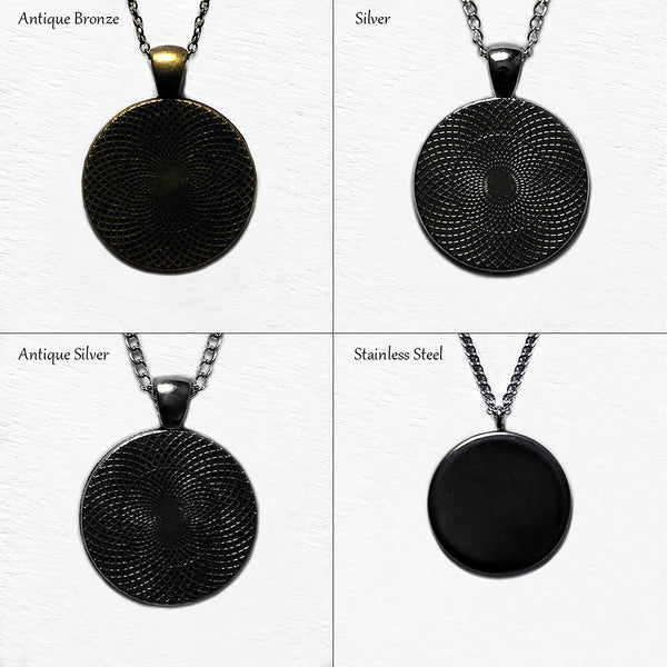 Viking Runes Elder Futhark Rune Circle D Dagaz Dawn Pendant & Necklace