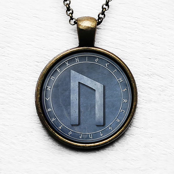 Viking Runes Elder Futhark Rune Circle U Uruz Power Pendant & Necklace