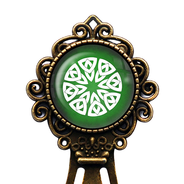 Celtic Knot Circle White on Green Bronze Bookmark