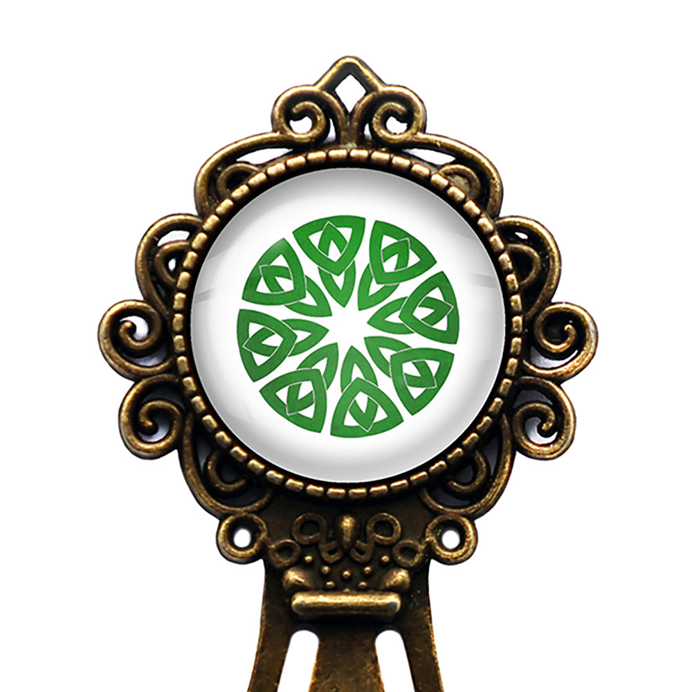 Celtic Knot Circle Green on White Bronze Bookmark