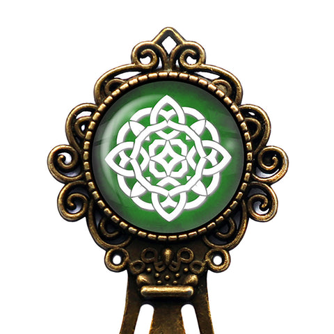 Celtic Symbol Circle White on Green Bronze Bookmark