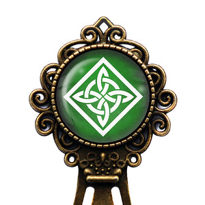 Celtic Knot Square White on Green Bronze Bookmark