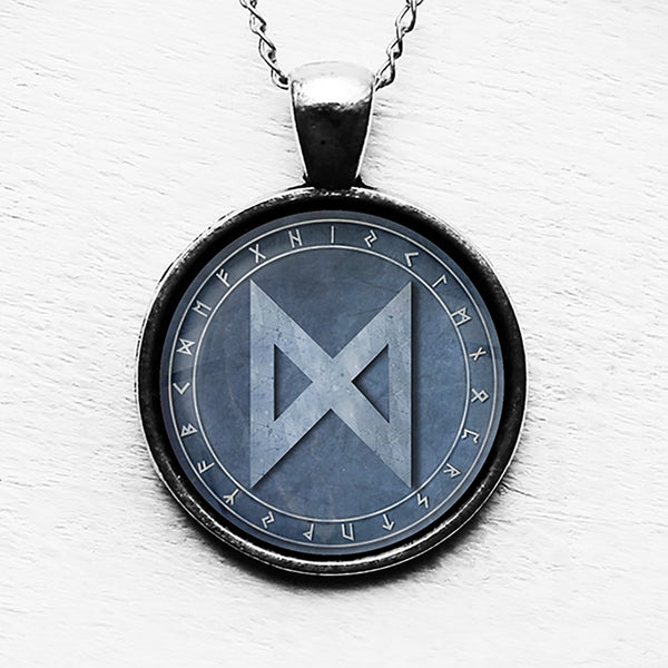 Viking Runes Elder Futhark Rune Circle D Dagaz Dawn Pendant & Necklace