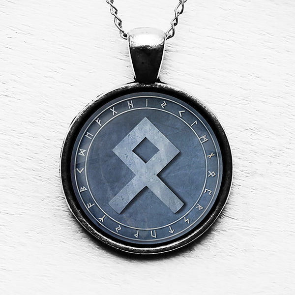 Viking Runes Elder Futhark Rune Circle O Othala Ancestral Pendant & Necklace