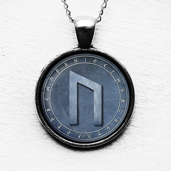 Viking Runes Elder Futhark Rune Circle U Uruz Power Pendant & Necklace
