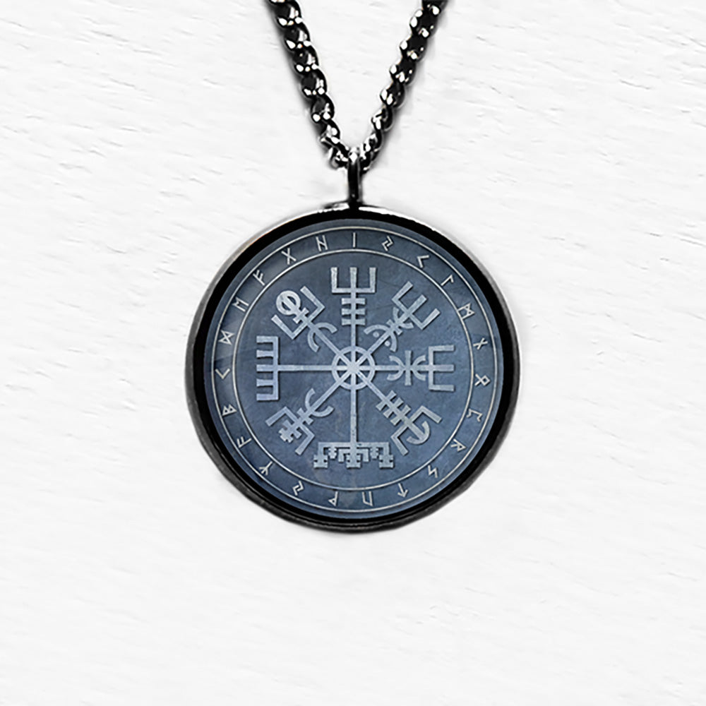 Viking Runes Vegvisir Viking Compass Rune Circle Pendant & Necklace