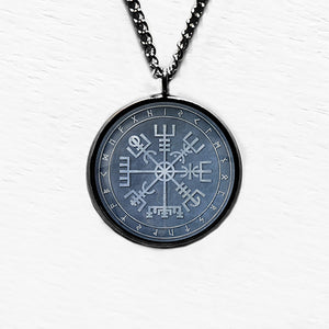 Viking Runes Vegvisir Viking Compass Rune Circle Pendant & Necklace
