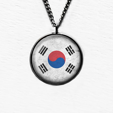 South Korea South Korean Flag Pendant & Necklace