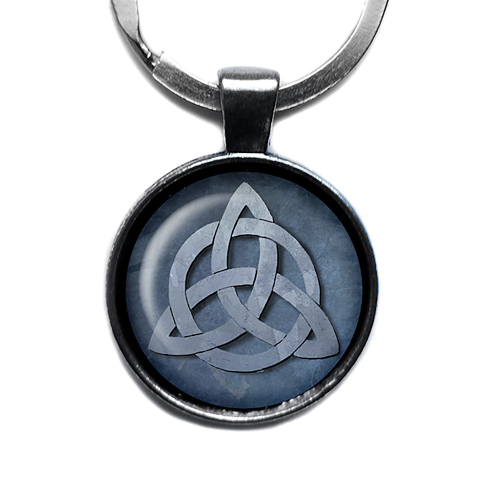 Halloween Witchcraft Triquetra Triple Goddess Maiden Mother Crone Antique Silver Keychain